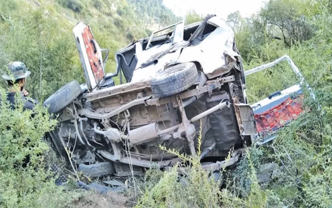 Fatal Accident: Driver Dies in Mendhar